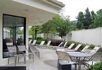 Courtyard Suwanee By Marriott Hotel Exterior photo